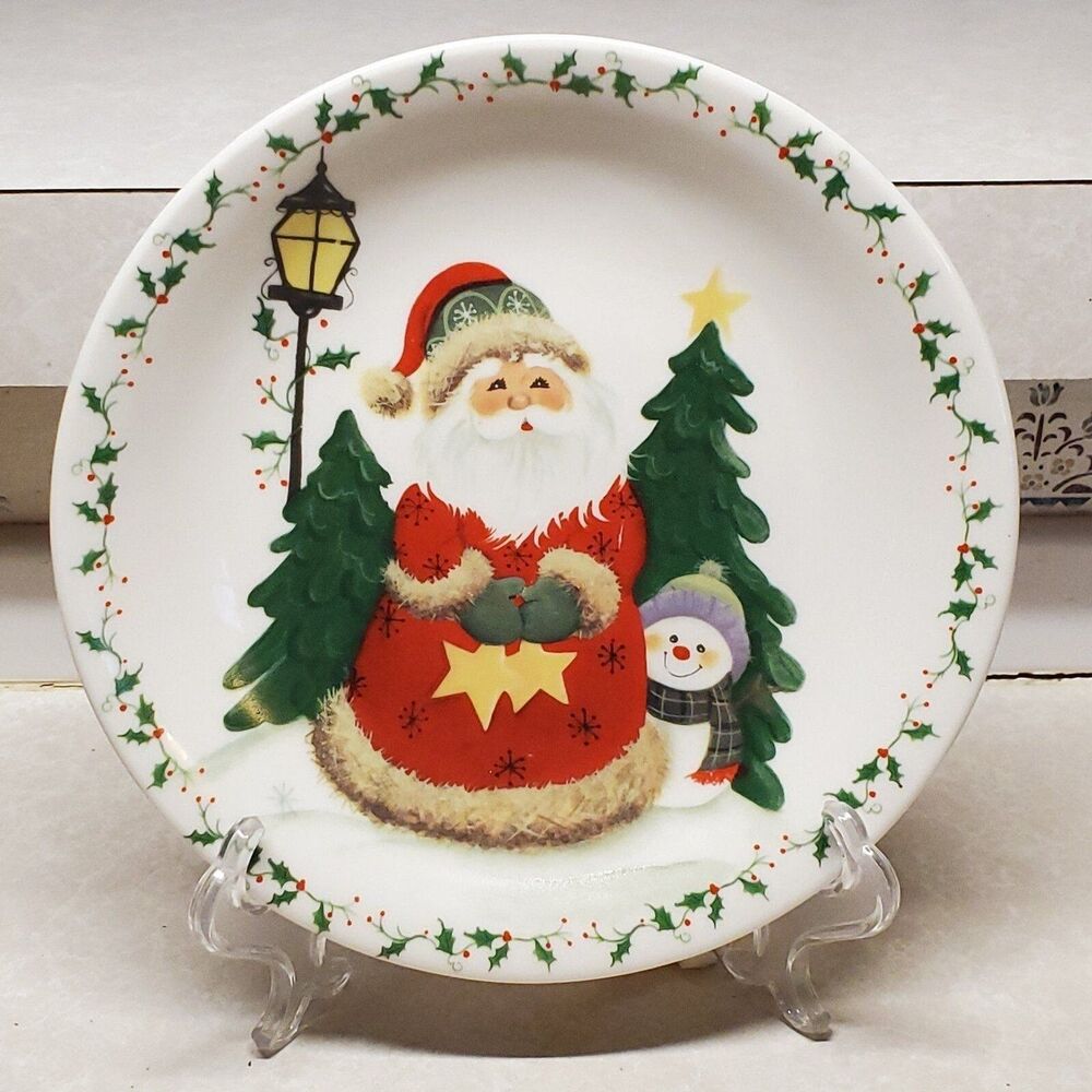 Vintage Studio 33 Christmas Holiday Santa and Snowman Plate 8"